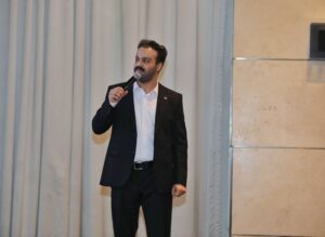 1S5A3562 compressed 1